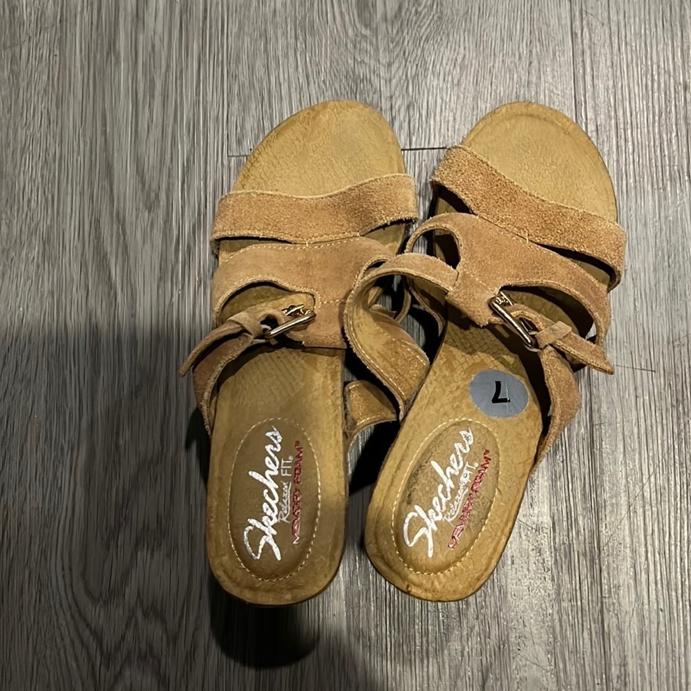 Preloved wedge suede sandals vintage